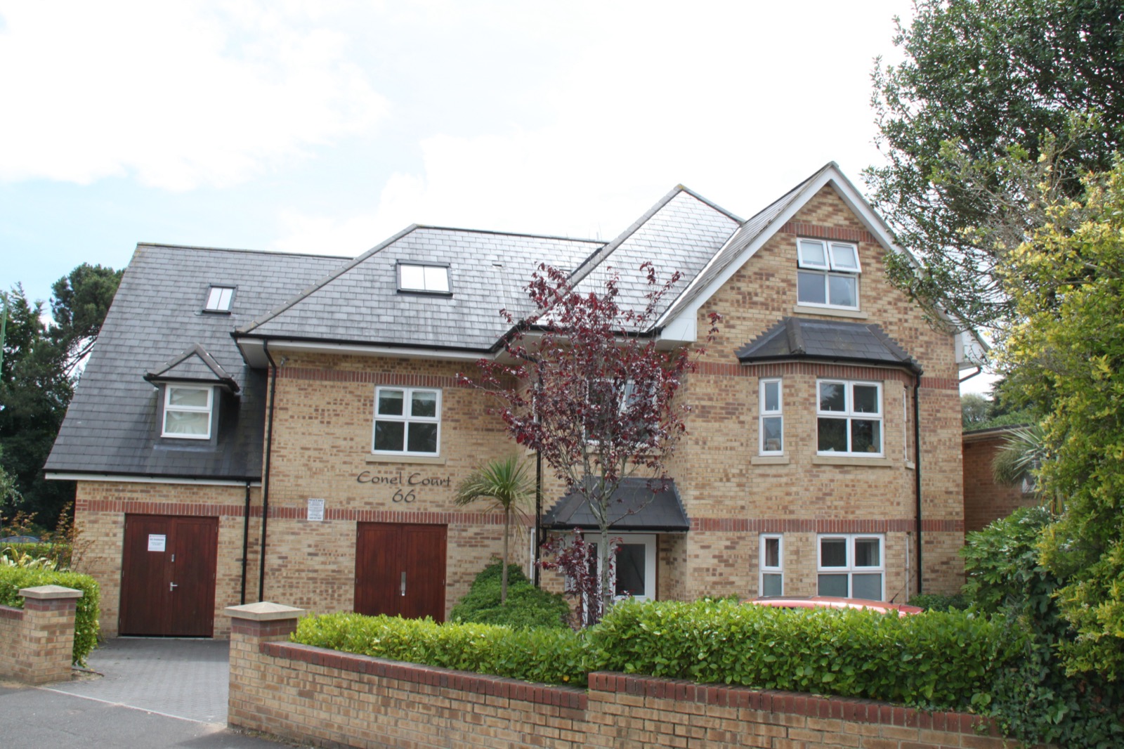 Exterior of Conel Court, 66 Talbot Road