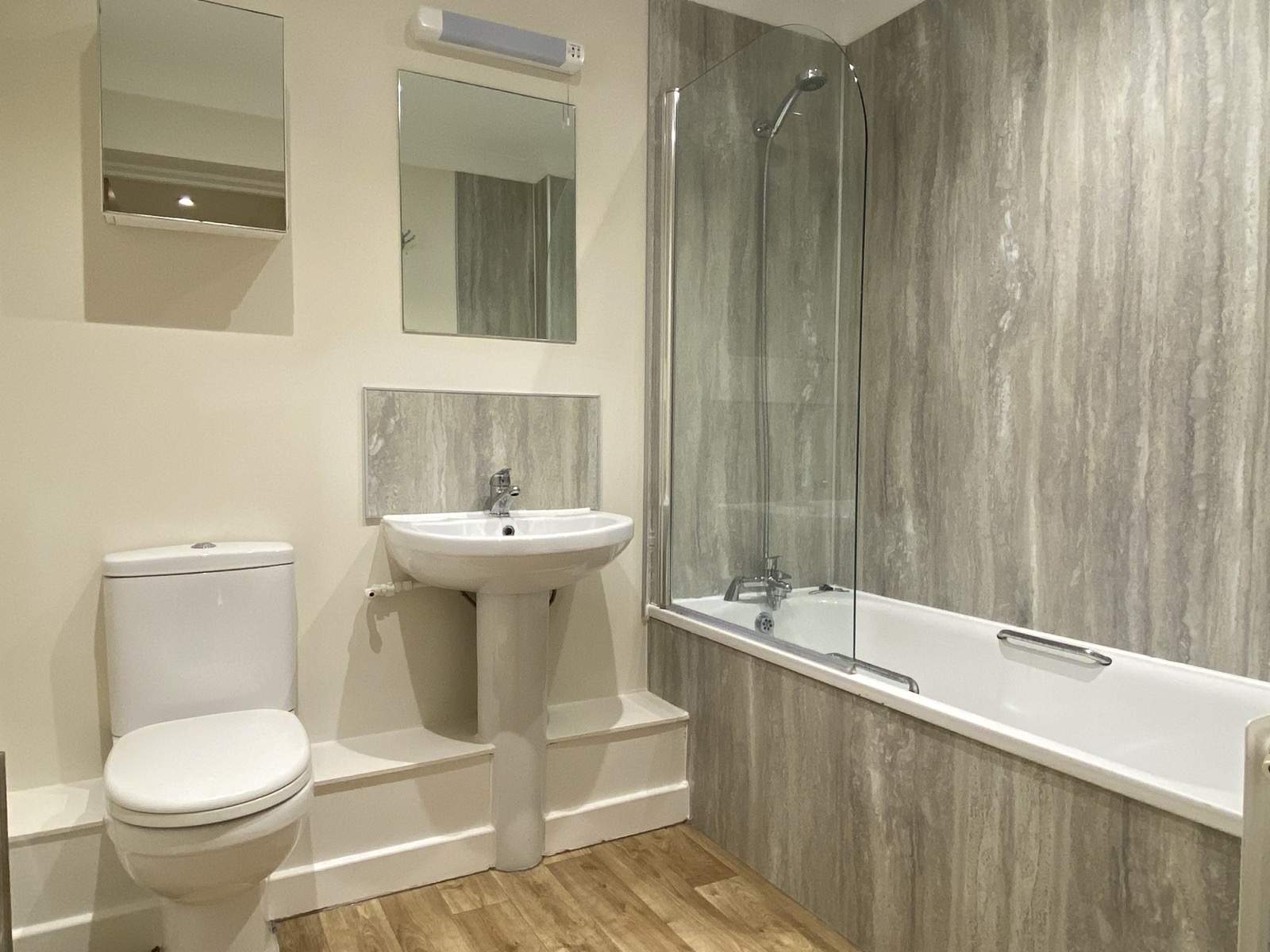 Bathroom, Flat 2 Conel Court