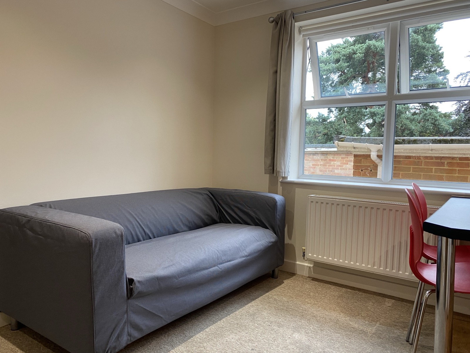 Living area, Flat 6 Conel Court
