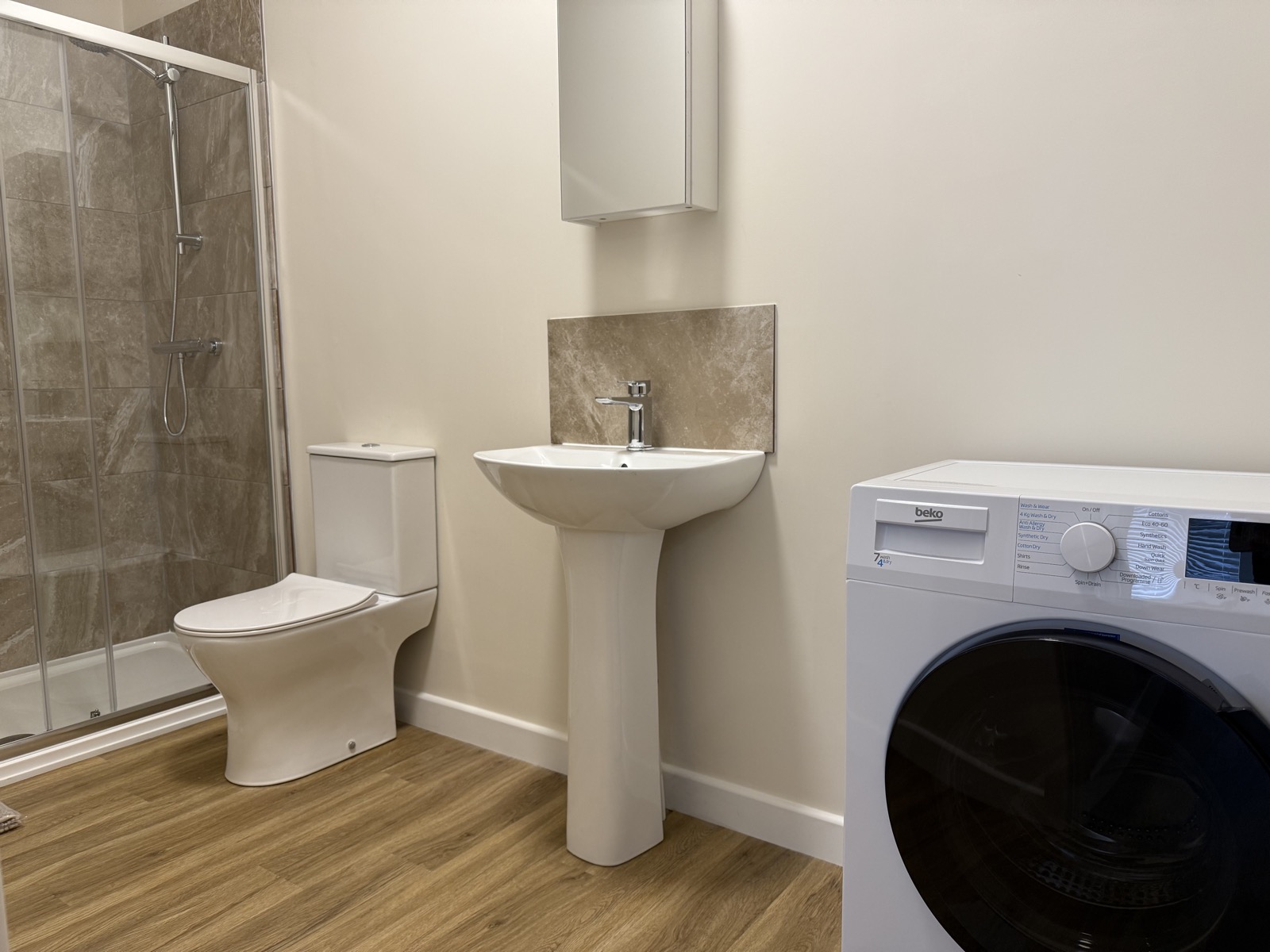 Shower room, Flat 11 Richmond Court